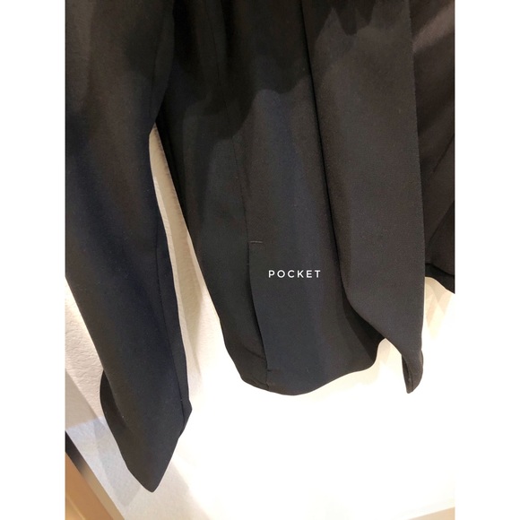 Express | Open front Crepe Blazer - Picture 5 of 8